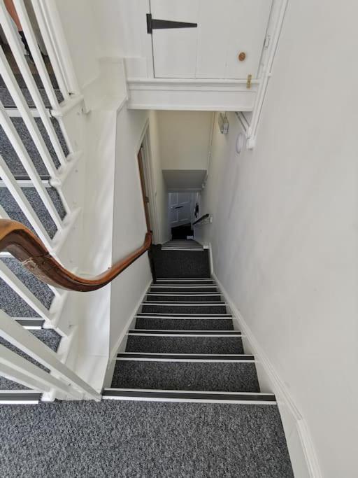 Eldon Row - Stylish Character Apartments - Central Location 1 & 2 Bed Available Dolgellau Exteriér fotografie